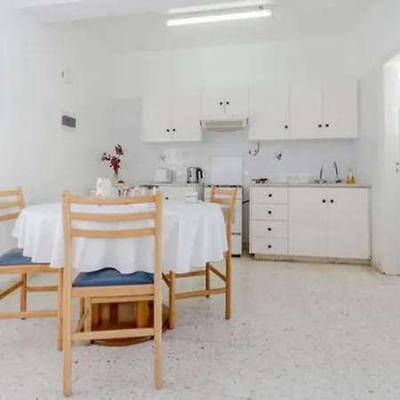 Apartment Mourayio