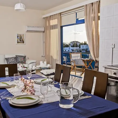 Mourayio Apartment *