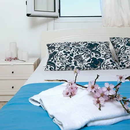 Apartamento Mourayio *