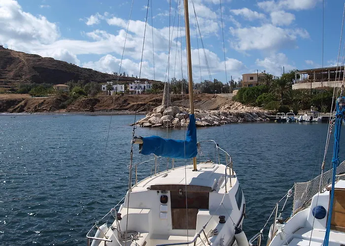 Апартаменты Mourayio Помос