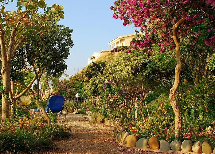 Mourayio * Помос